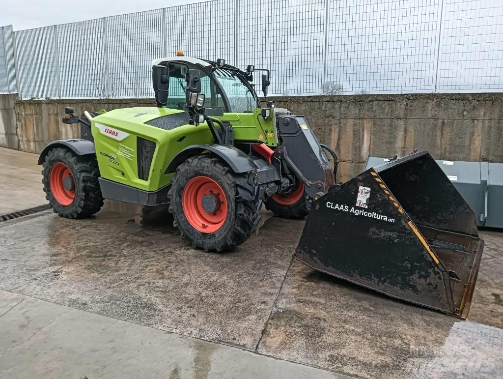 CLAAS Scorpion 732 电动叉车