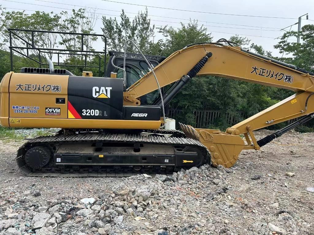 CAT 320 D2L 中型挖掘机
