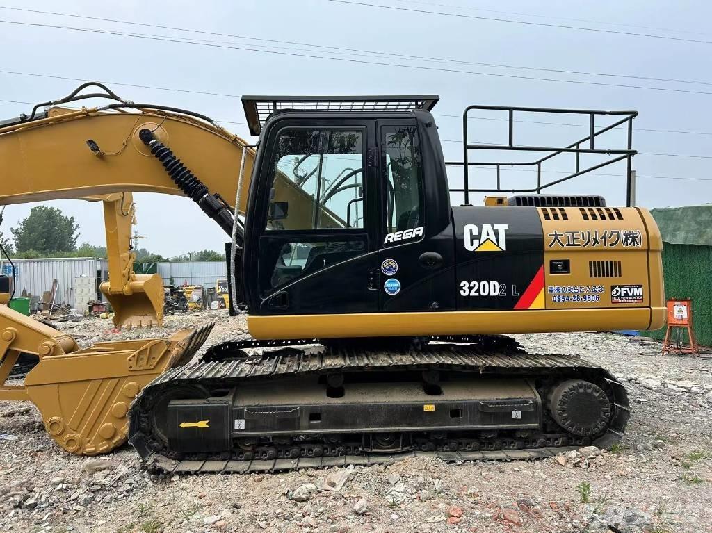 CAT 320 D2L 中型挖掘机