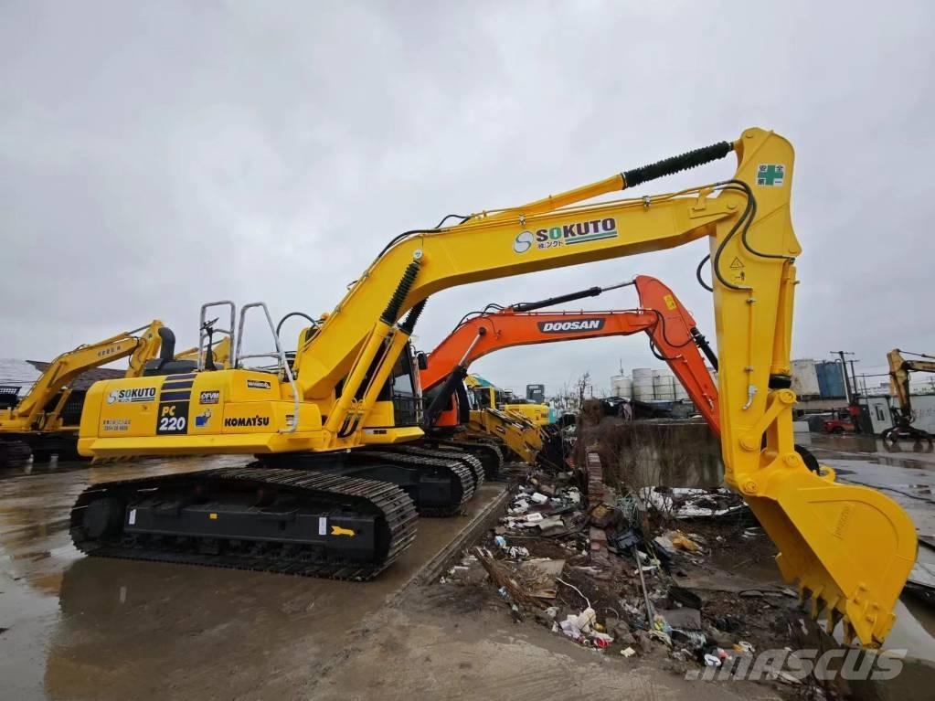 Komatsu PC 220-8 履带挖掘机