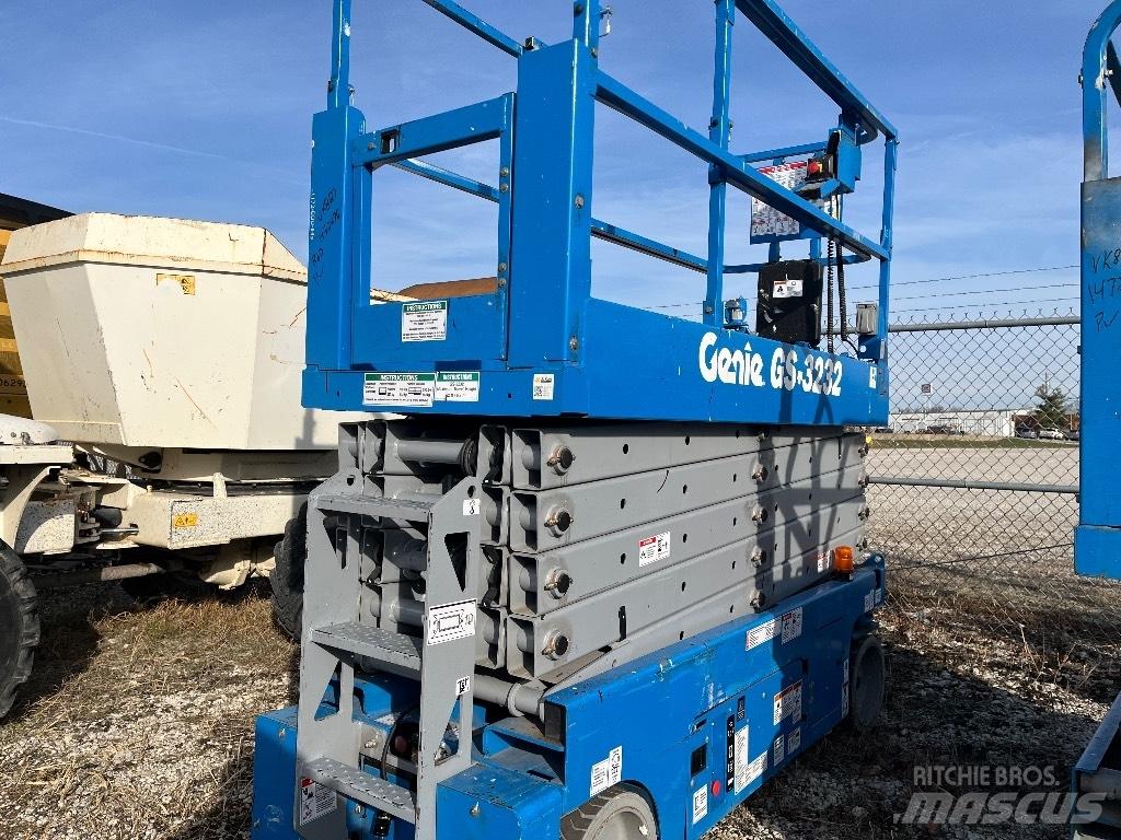 Genie GS 3232 剪叉式升降机