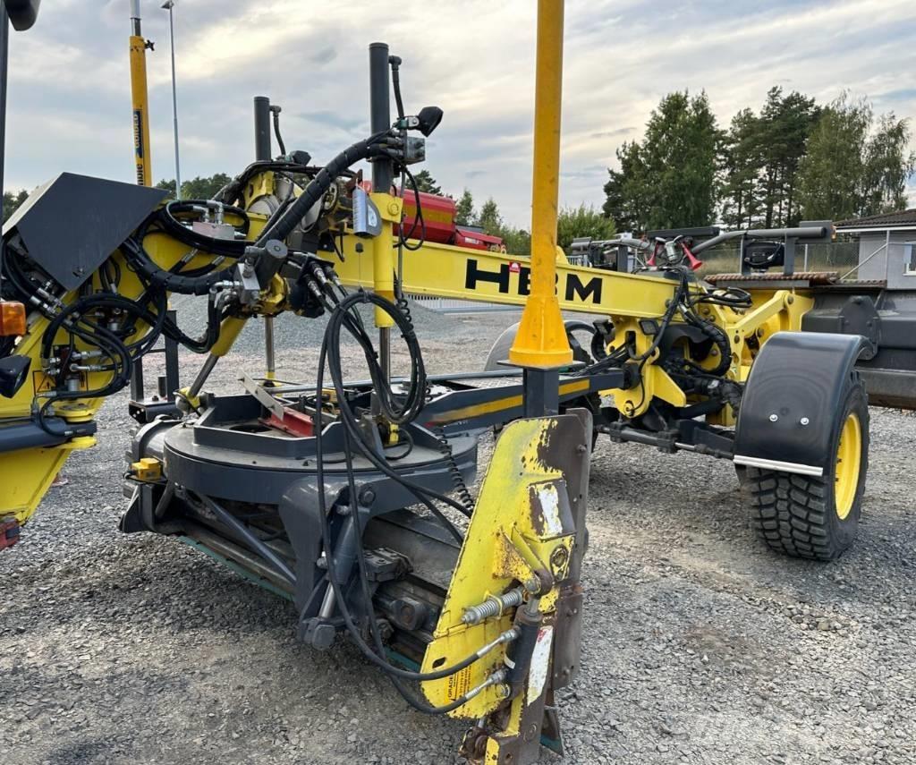 HBM BG 110 TA-5 平地机/推土机