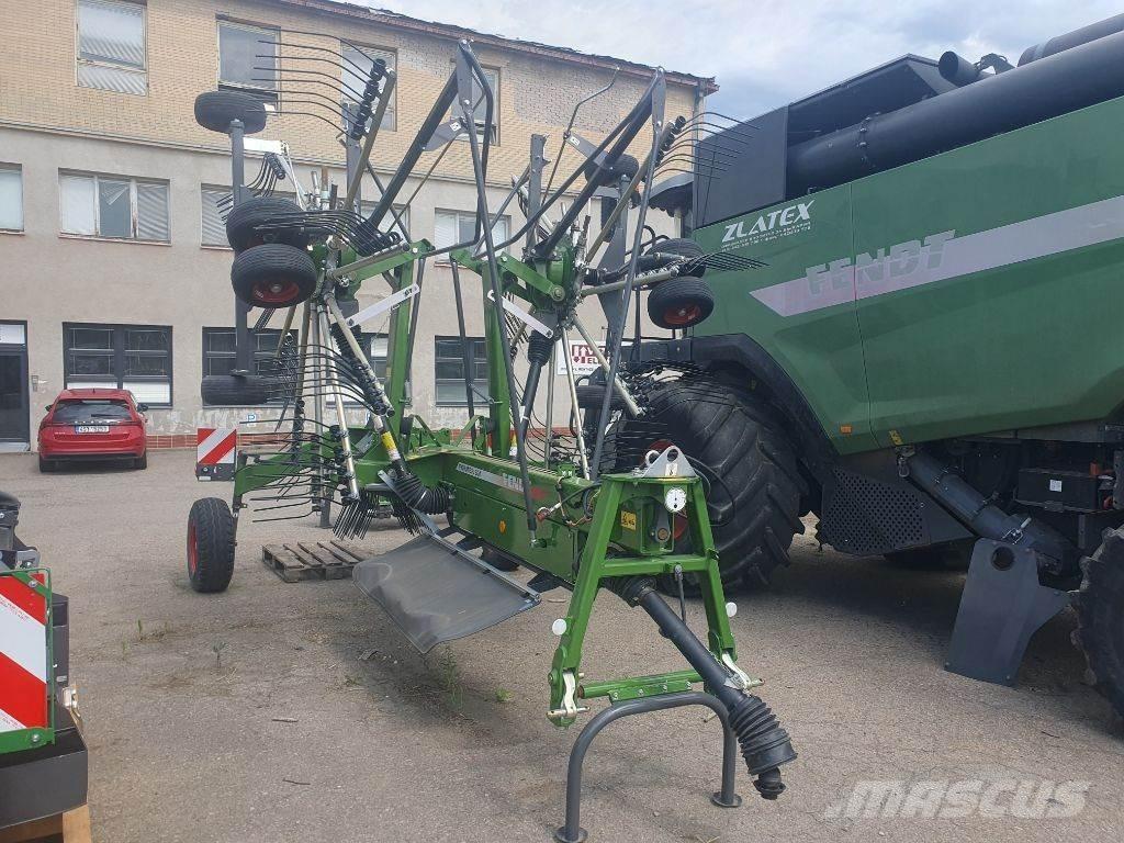 Fendt Former 801 犁耙和摊草机