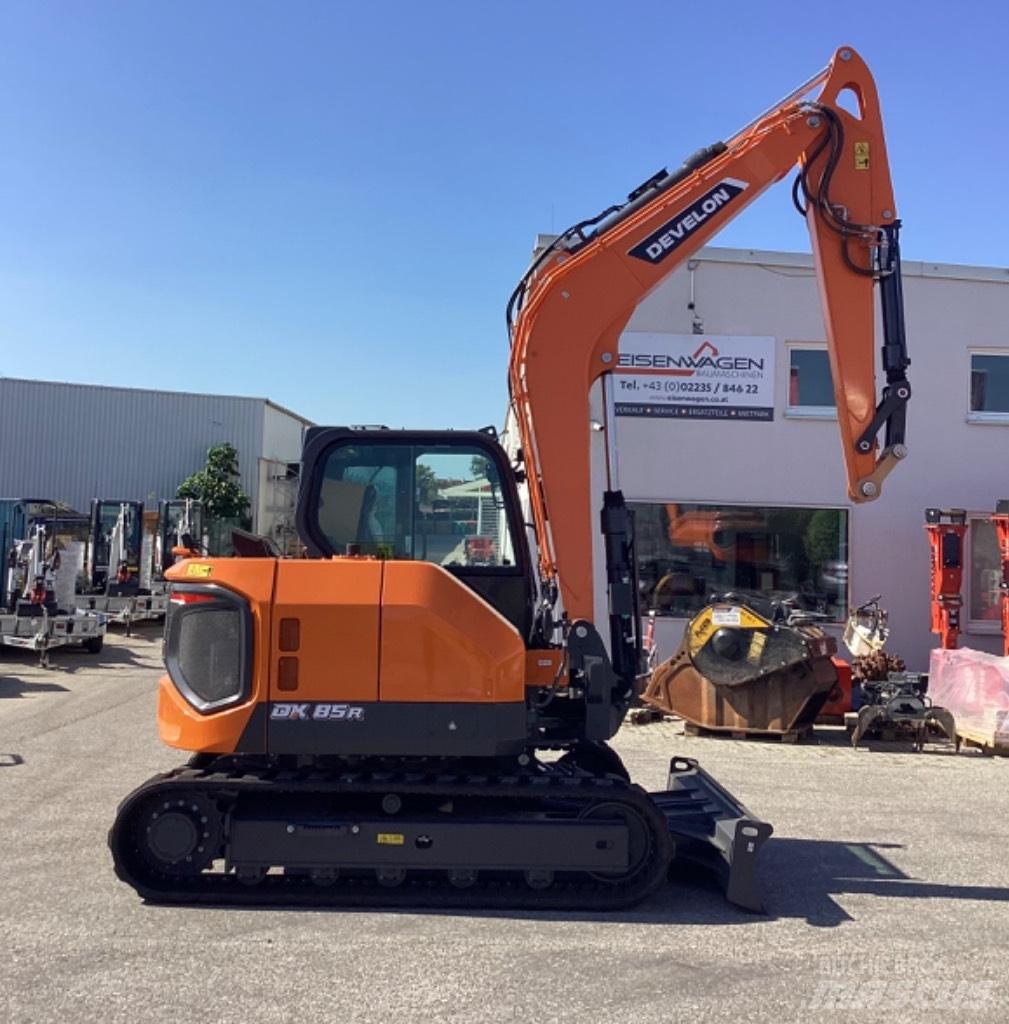 Develon DX85R-7 中型挖掘机