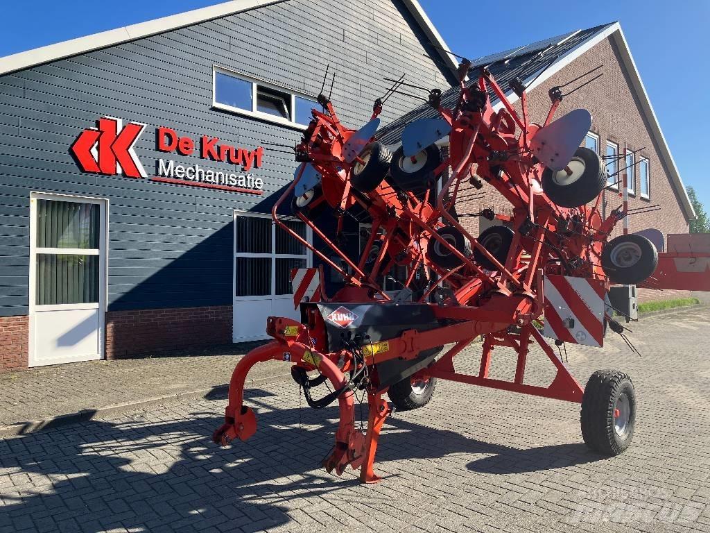 Kuhn GF 10802 T G II 犁耙和摊草机