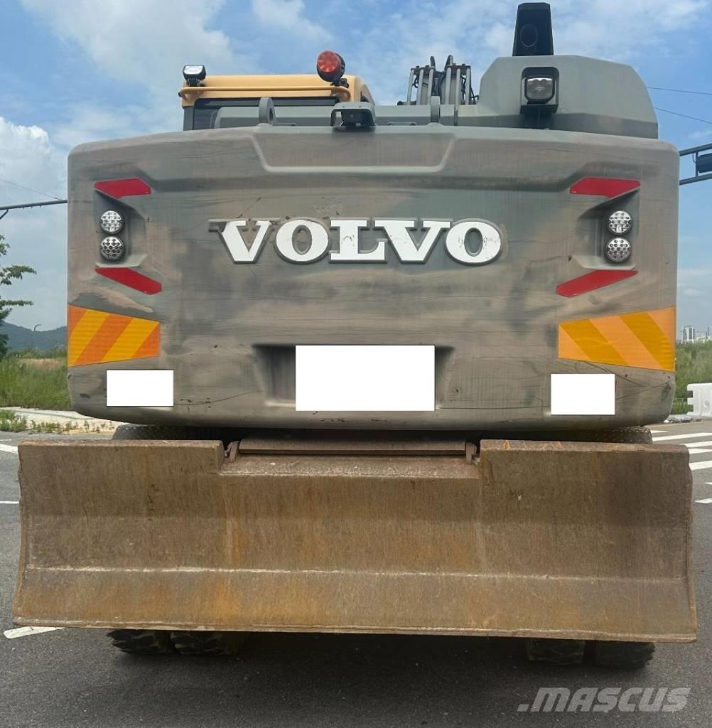 Volvo EW 140 轮式挖掘机