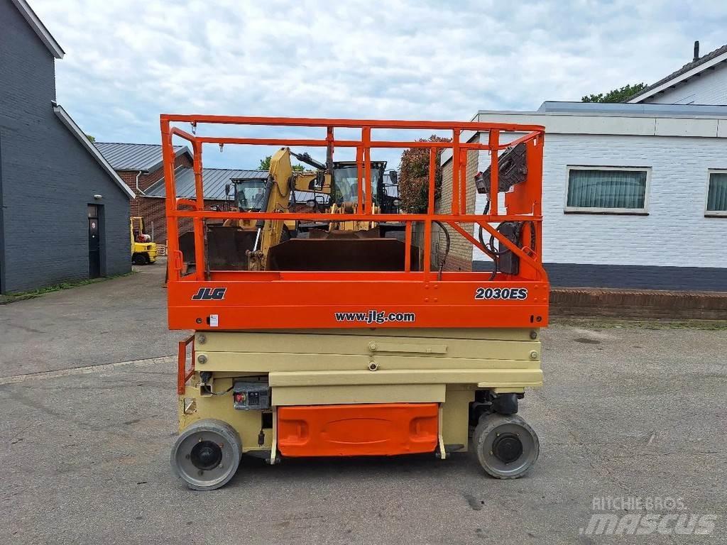 JLG 2030 ES 剪叉式升降机