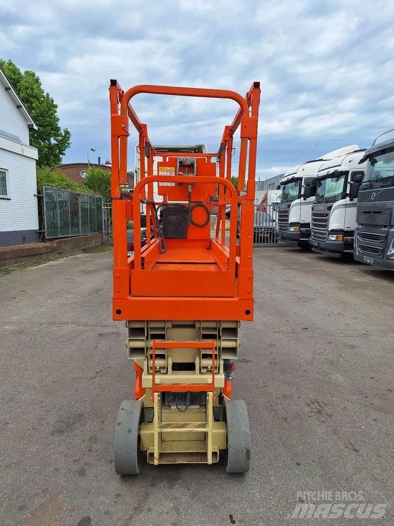 JLG 2030 ES 剪叉式升降机