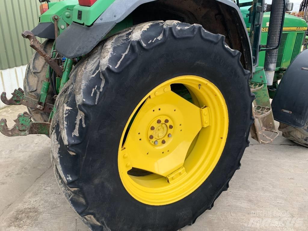 John Deere 6800 拖拉机/农用车