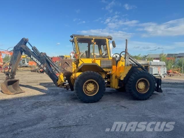 Volvo BM 6300 反铲装载机
