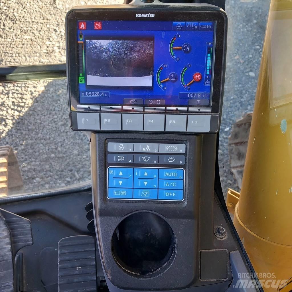Komatsu PC 210 LC-11 履带挖掘机