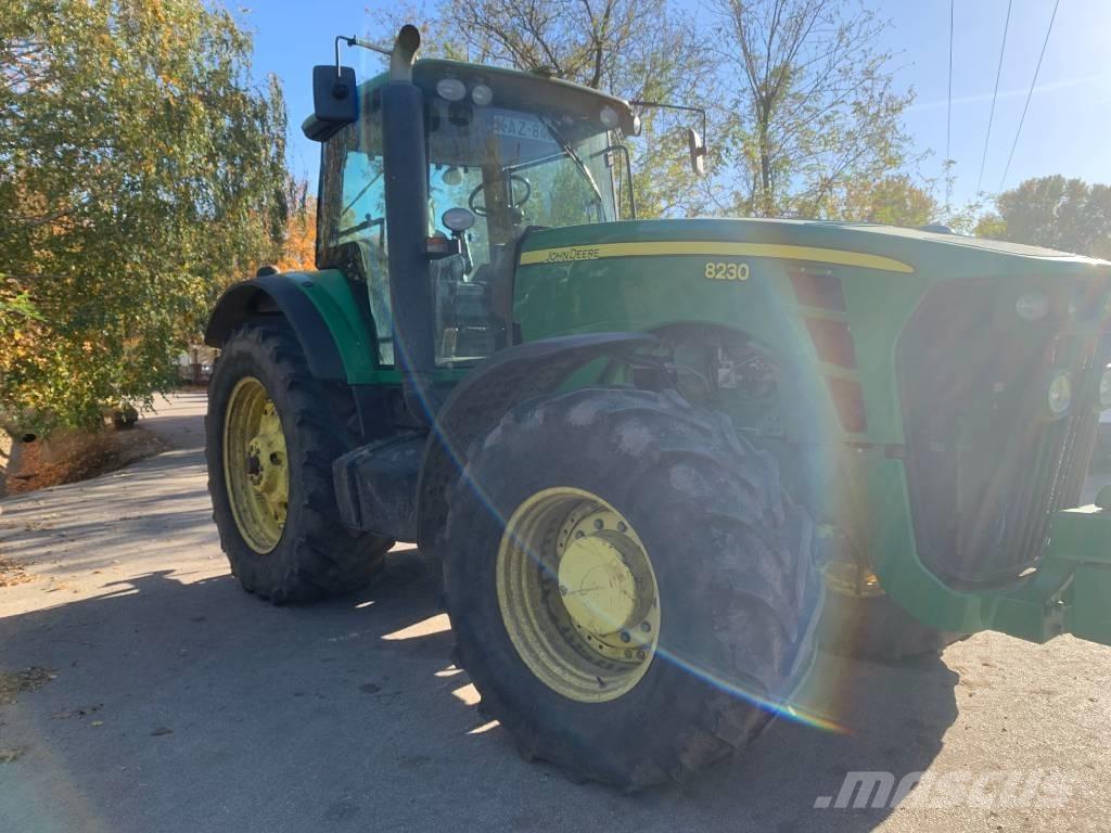 John Deere 8230 拖拉机/农用车