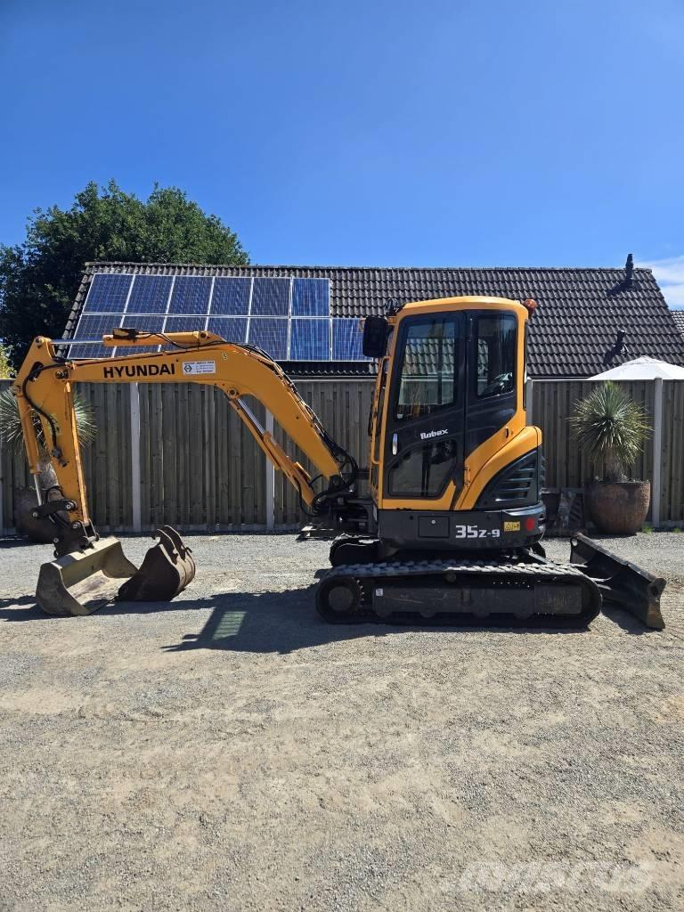Hyundai Robex 35 Z-9 小型挖掘机