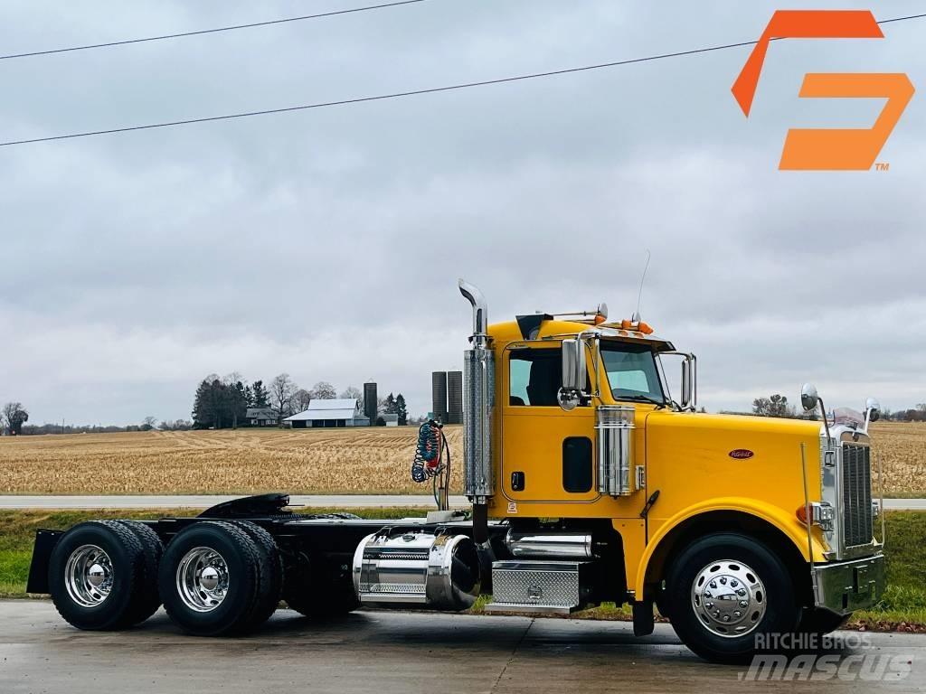 Peterbilt 379 牵引车