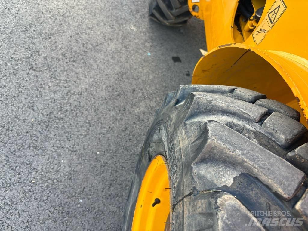 JCB 520-40 伸缩臂叉装车|叉装车