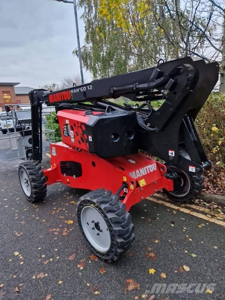 Manitou ManGo 12 曲臂高空工作平台
