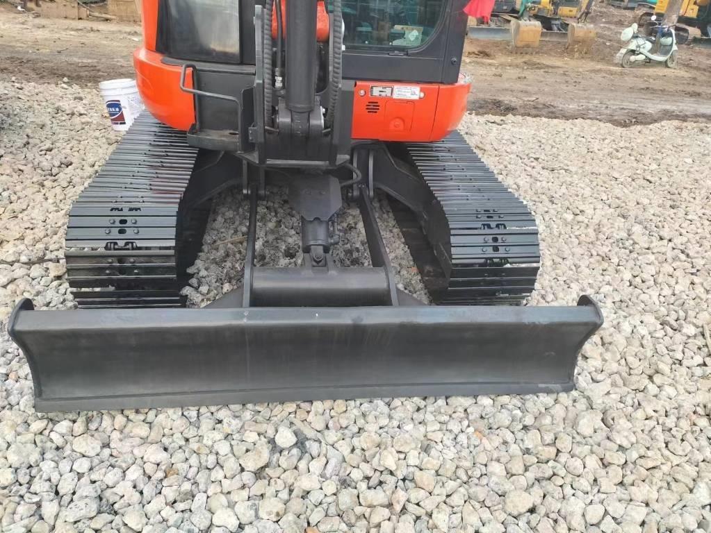 Kubota KX165-5 履带挖掘机