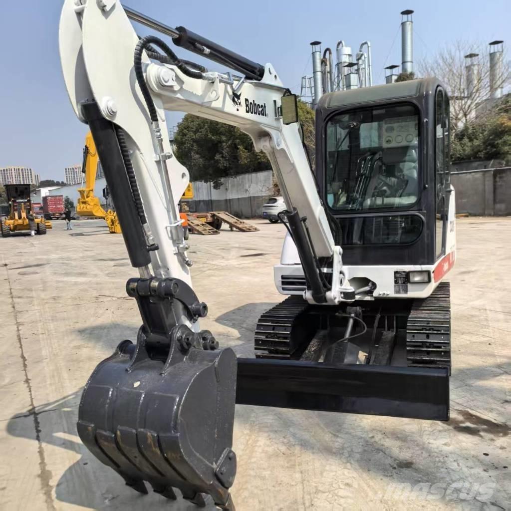 Bobcat 331 小型挖掘机