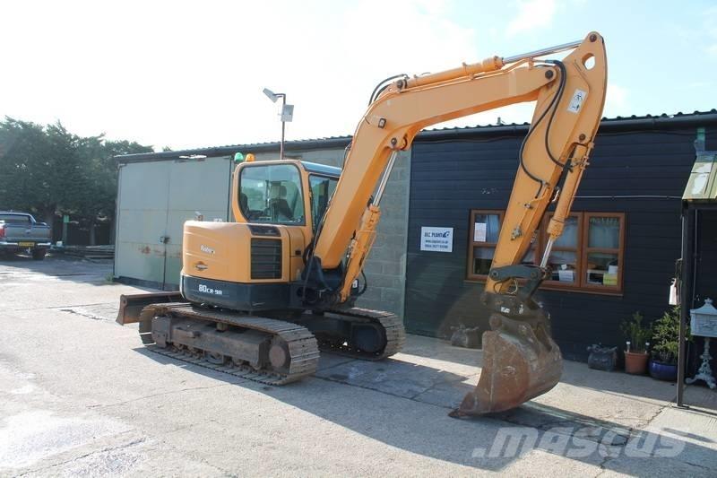 Hyundai 80CR-9A 中型挖掘机