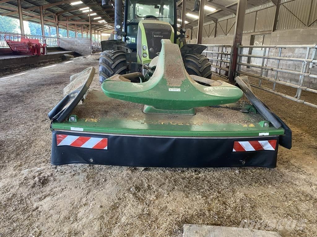 John Deere F 310 R 装载牵引式割草机