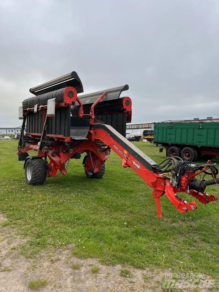 Kuhn Merge Maxx 950 料堆整形机