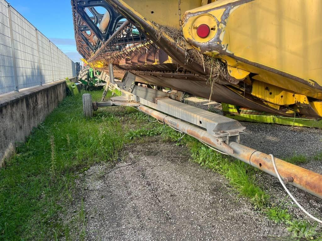 New Holland Tipo 30 联合收割机头