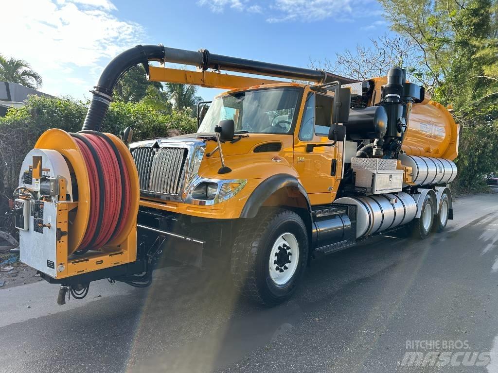 International 7600 组合/真空油槽车