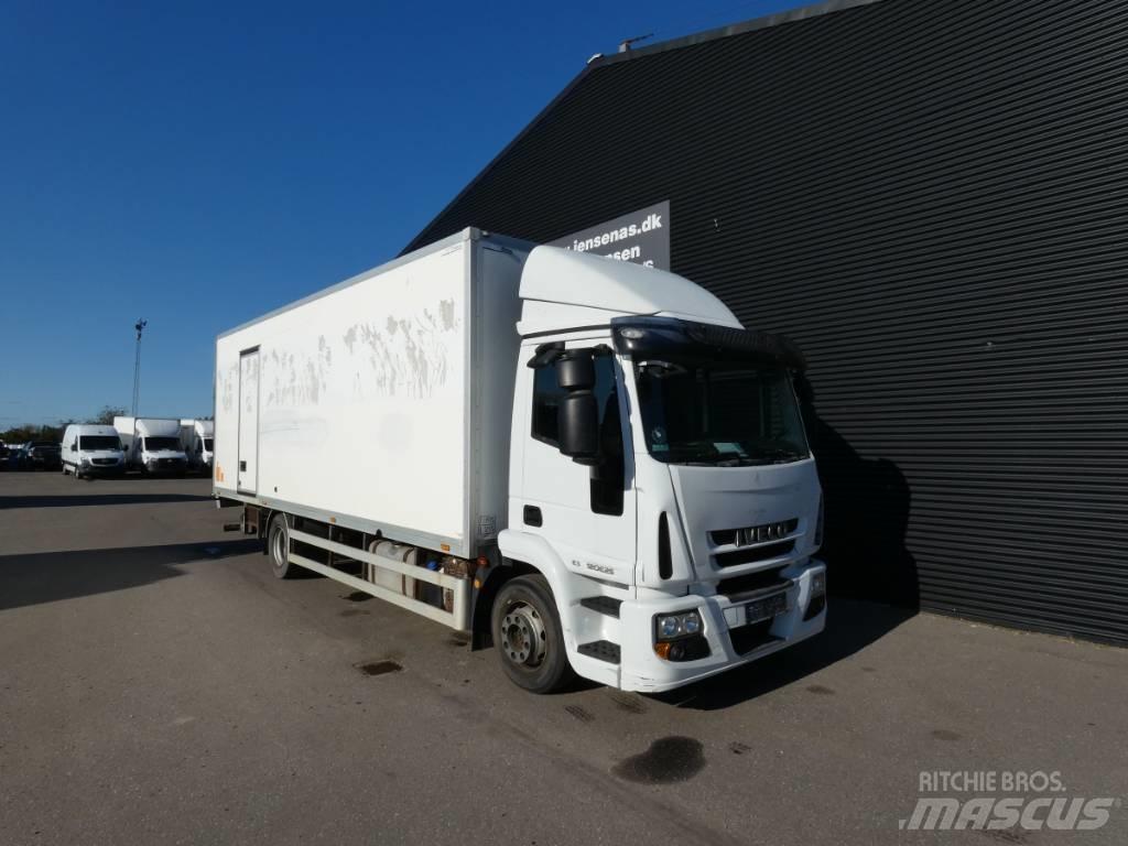 Iveco 120E 25 厢式货车