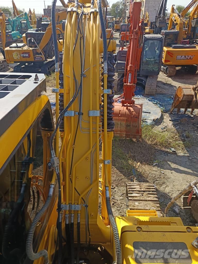 Komatsu PC 130 履带挖掘机