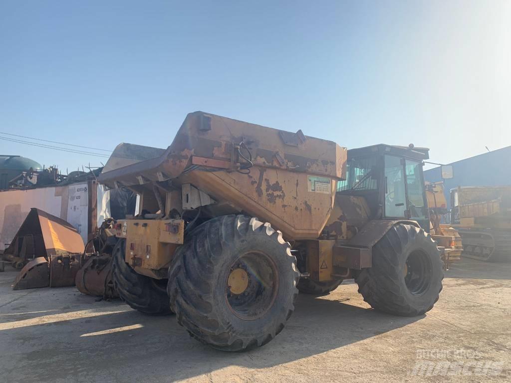 Hydrema 910 铰接式自卸车