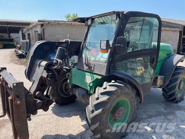 JCB 524-50 伸缩臂叉装车|叉装车