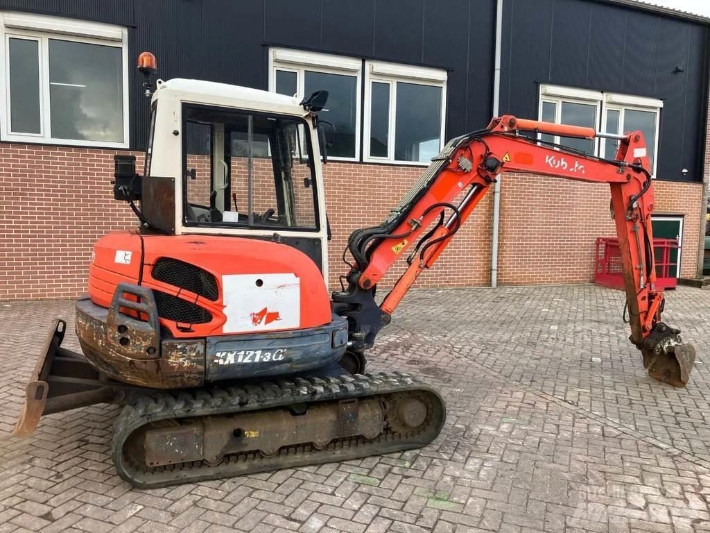 Kubota KX121-3a 小型挖掘机