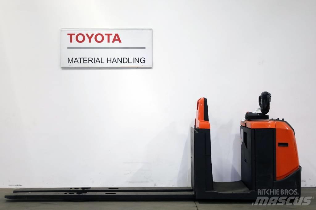 Toyota OSE 250 低架装载机