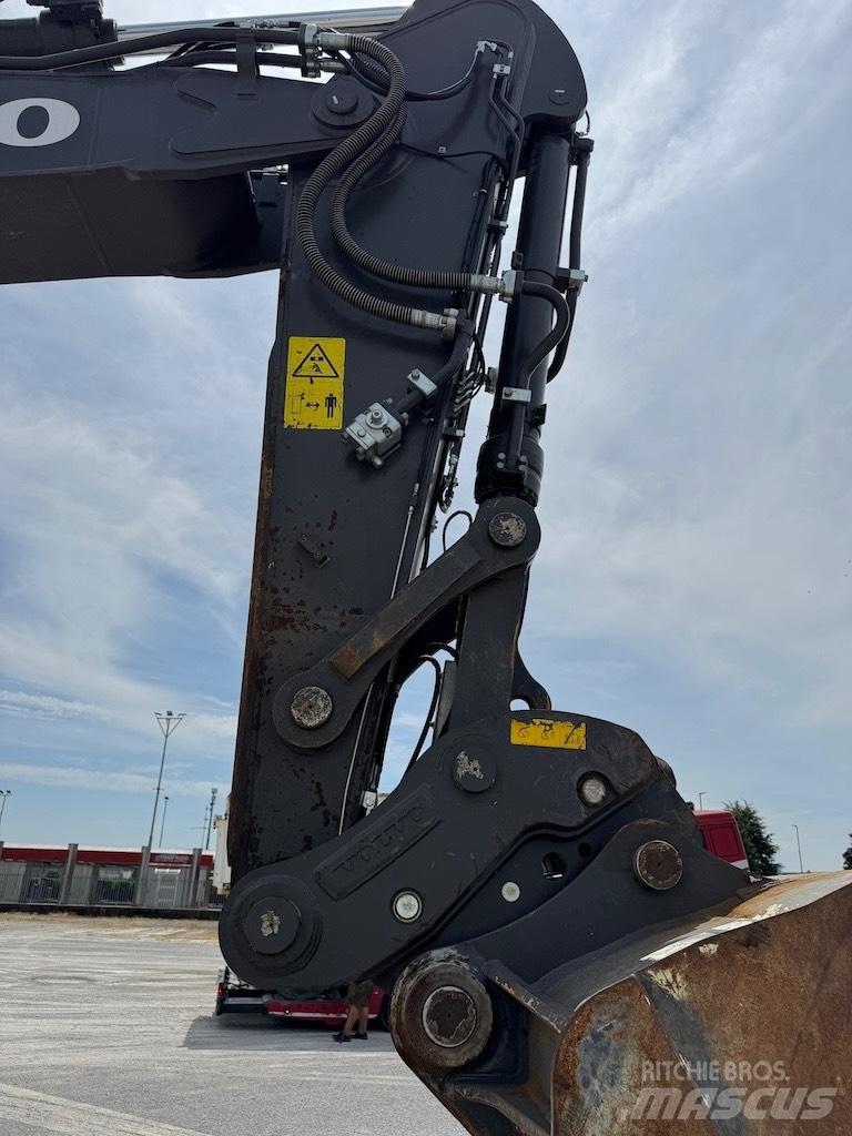 Volvo EC 380 E 履带挖掘机