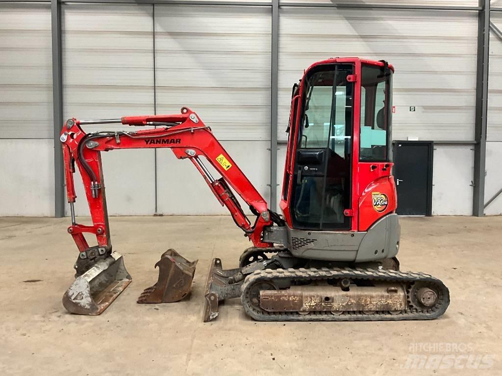 Yanmar Vio 25-4 小型挖掘机