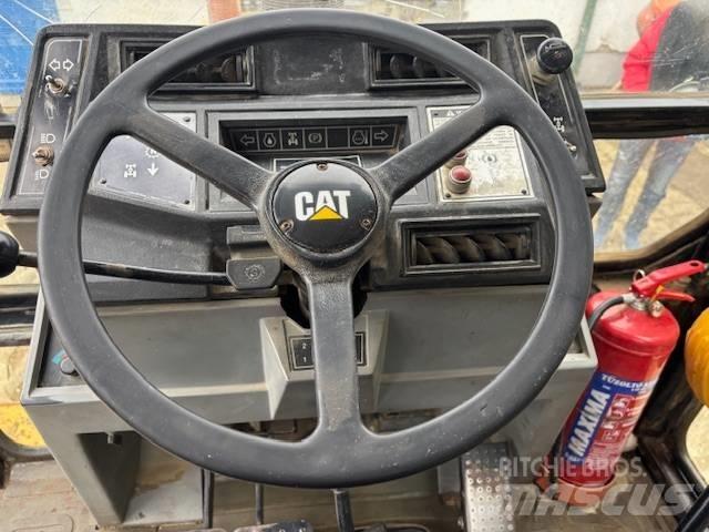 CAT 428 B 反铲装载机
