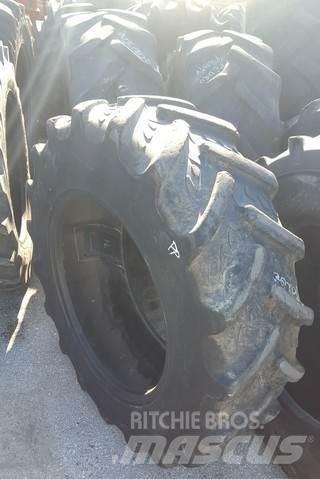  Pneu 12.4R24 轮胎、车轮、轮圈