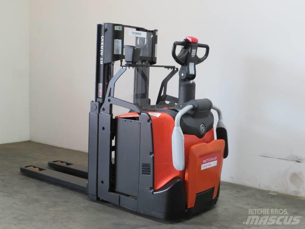 BT SPE 200 D 手推堆垛车
