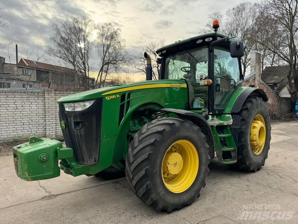 John Deere 8285 R 拖拉机/农用车