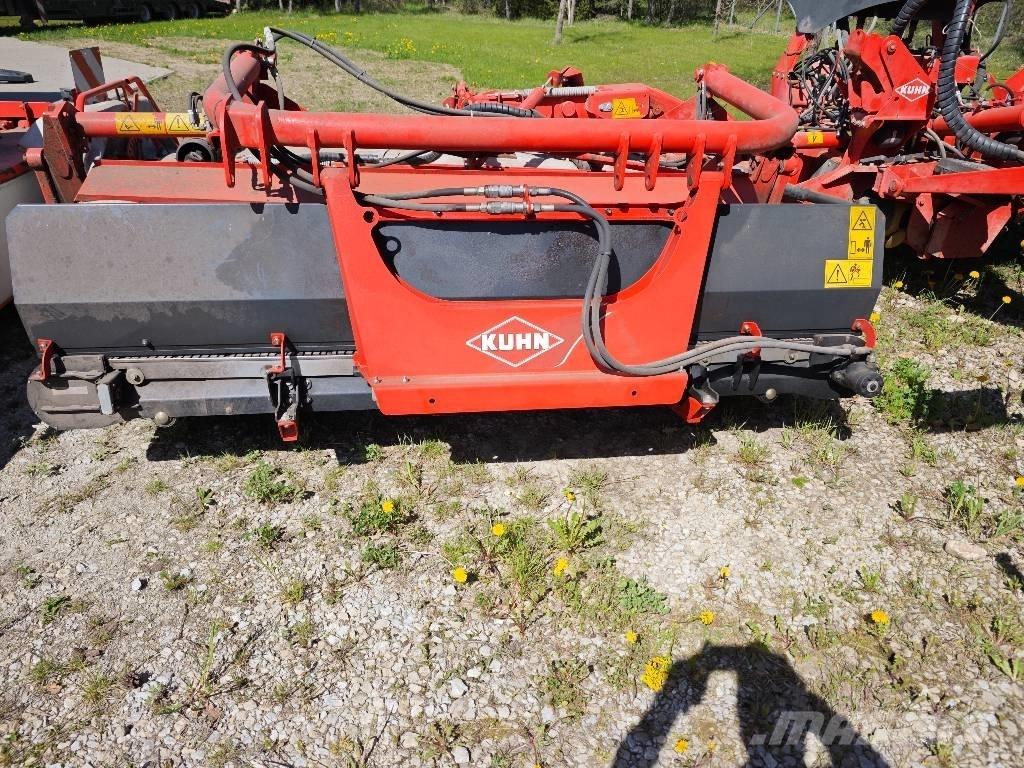 Kuhn FC 883 + FC 313 割草机