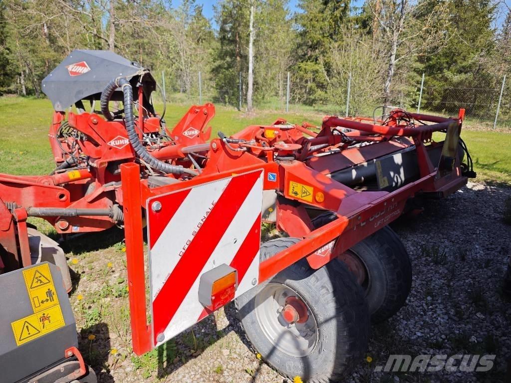 Kuhn FC 883 + FC 313 割草机