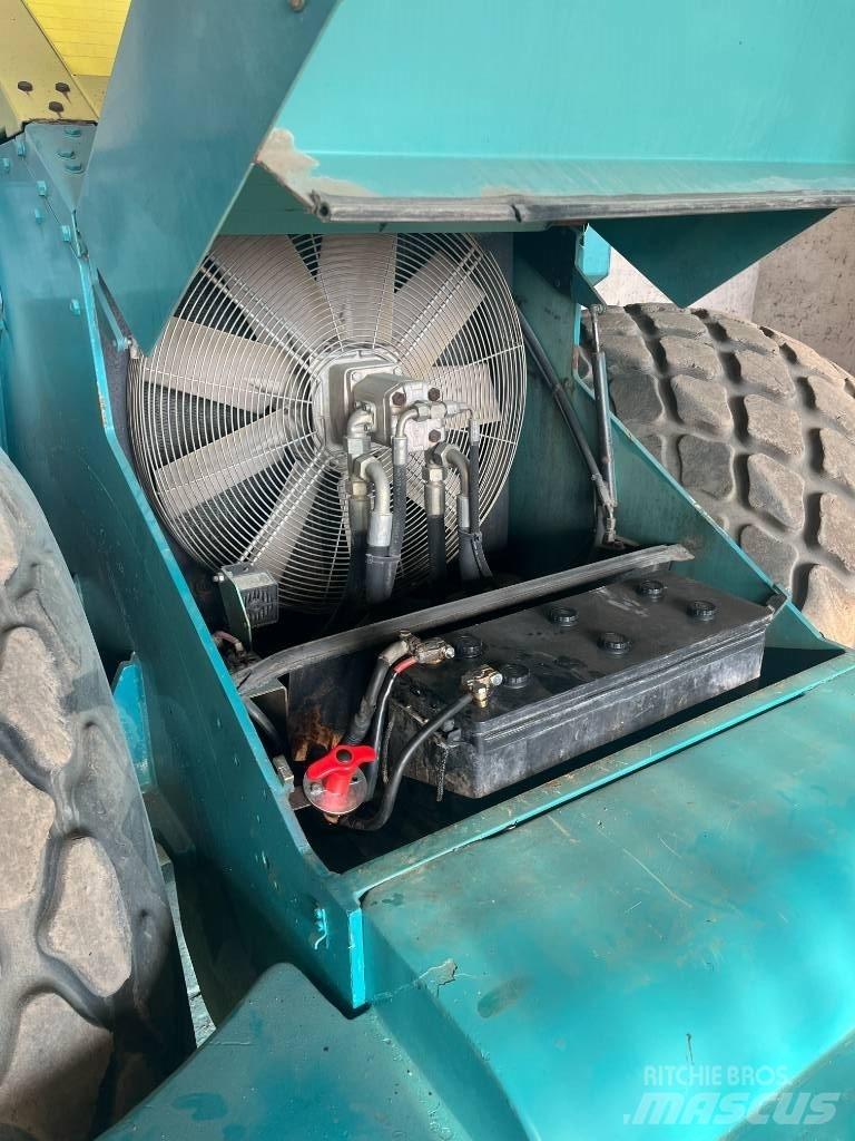 Ammann AC 190 复合式压路机