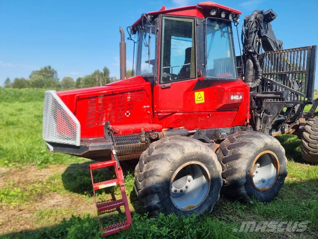 Komatsu 840.4 集运机