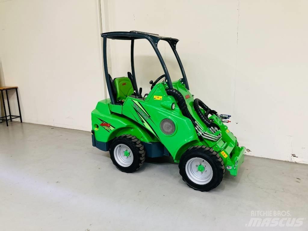 Avant 420 小型装载机