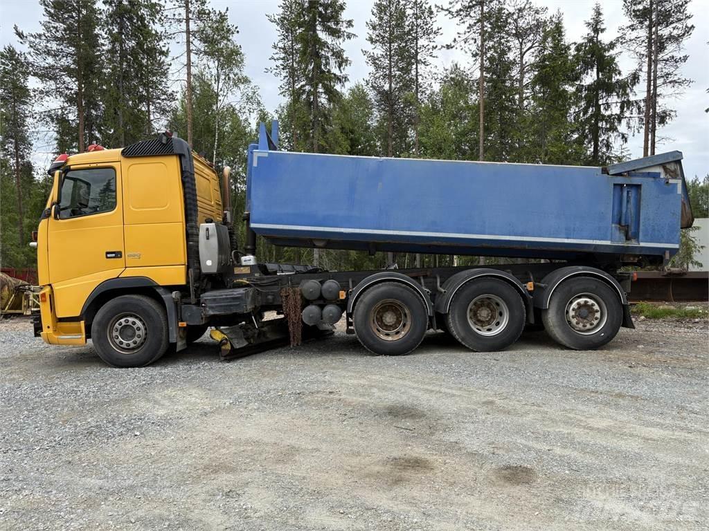 Volvo FH16 660 8*4 自卸式货车