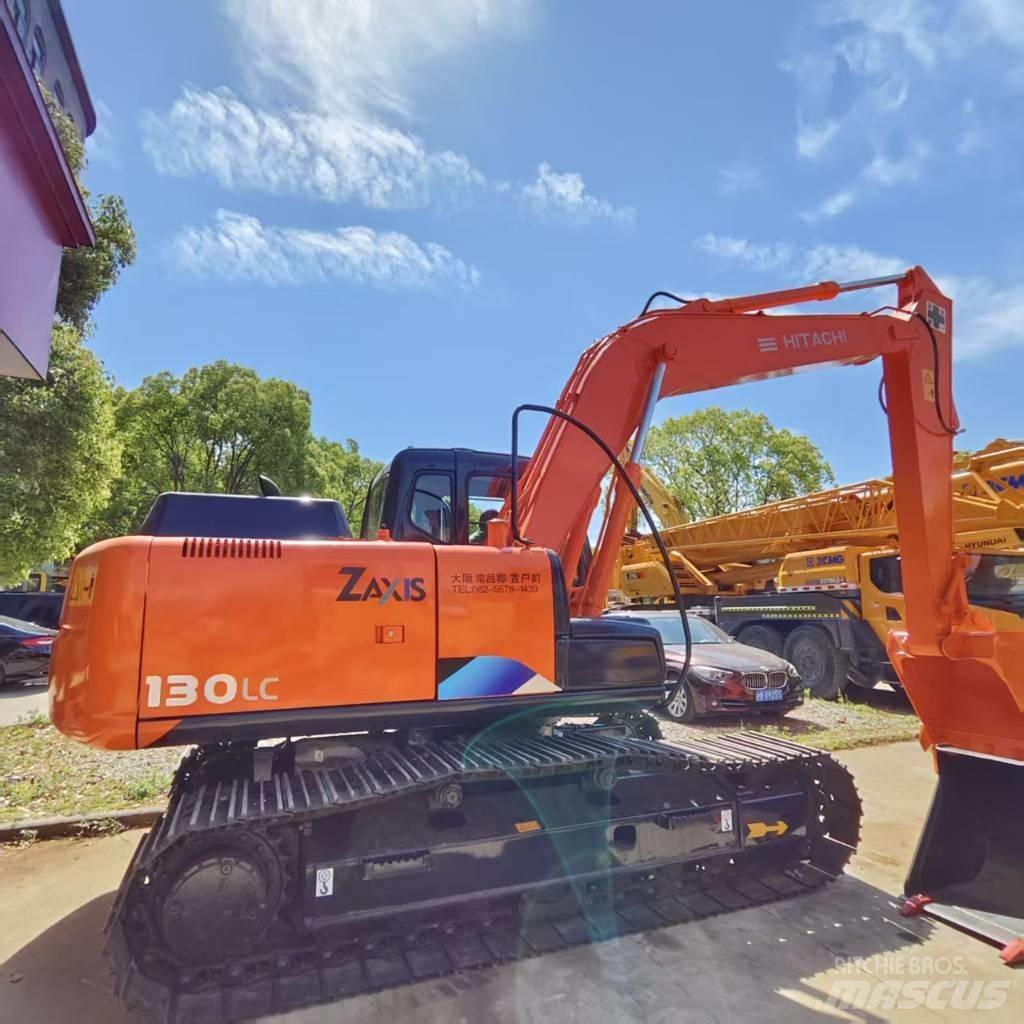 Hitachi ZX 130 履带挖掘机