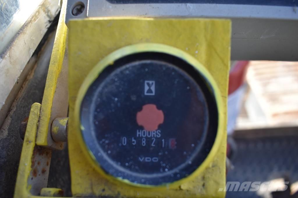 Hitachi KH 230-3 履带起重机