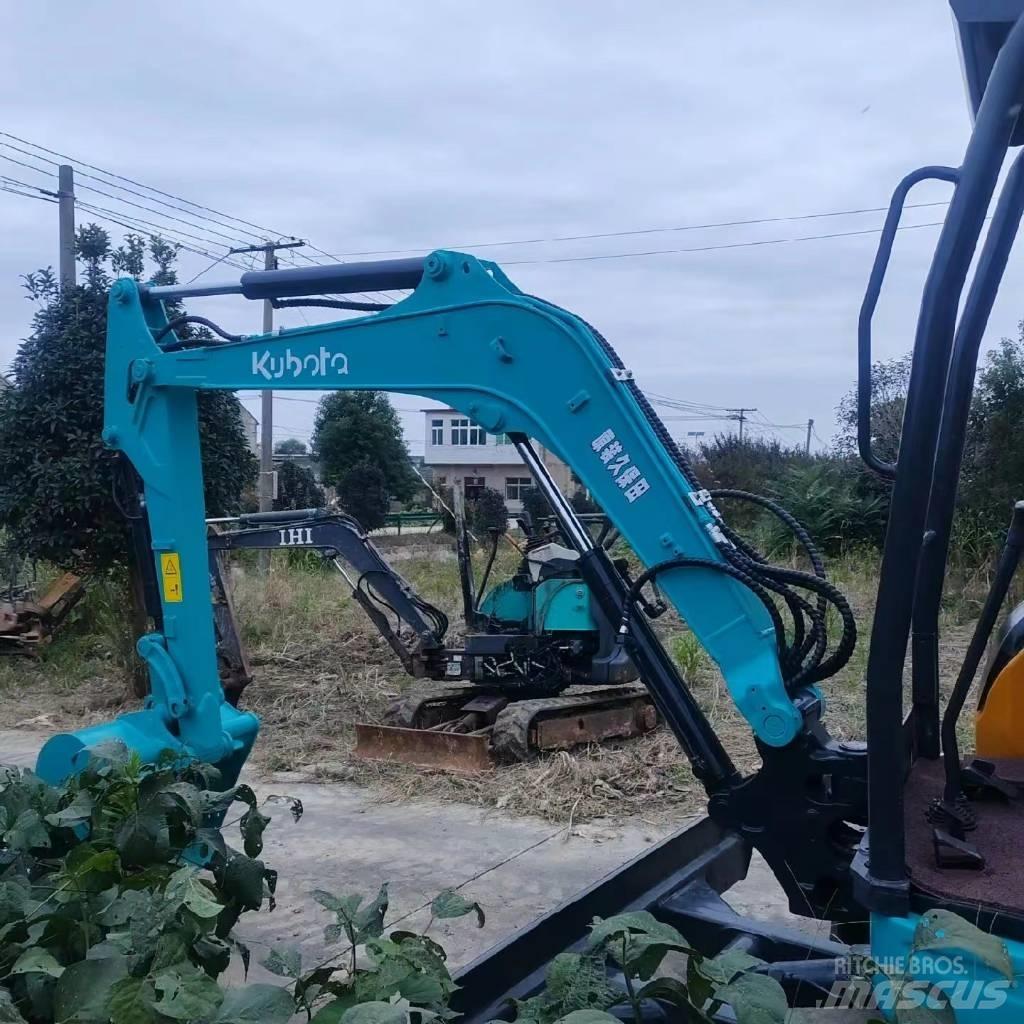 Kubota U 35 小型挖掘机