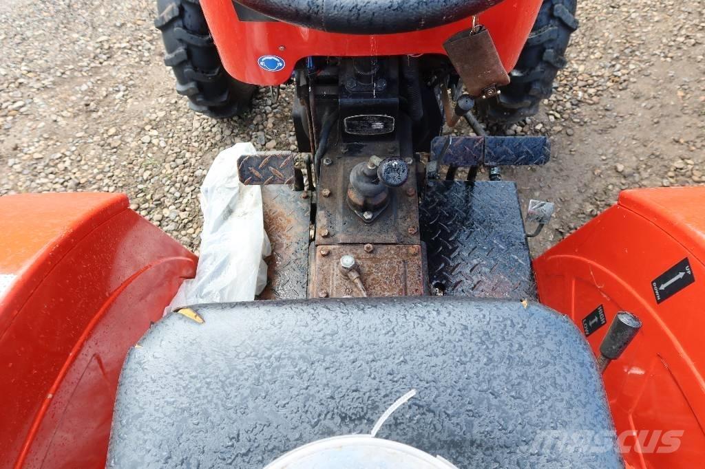  ONj 435 拖拉机/农用车