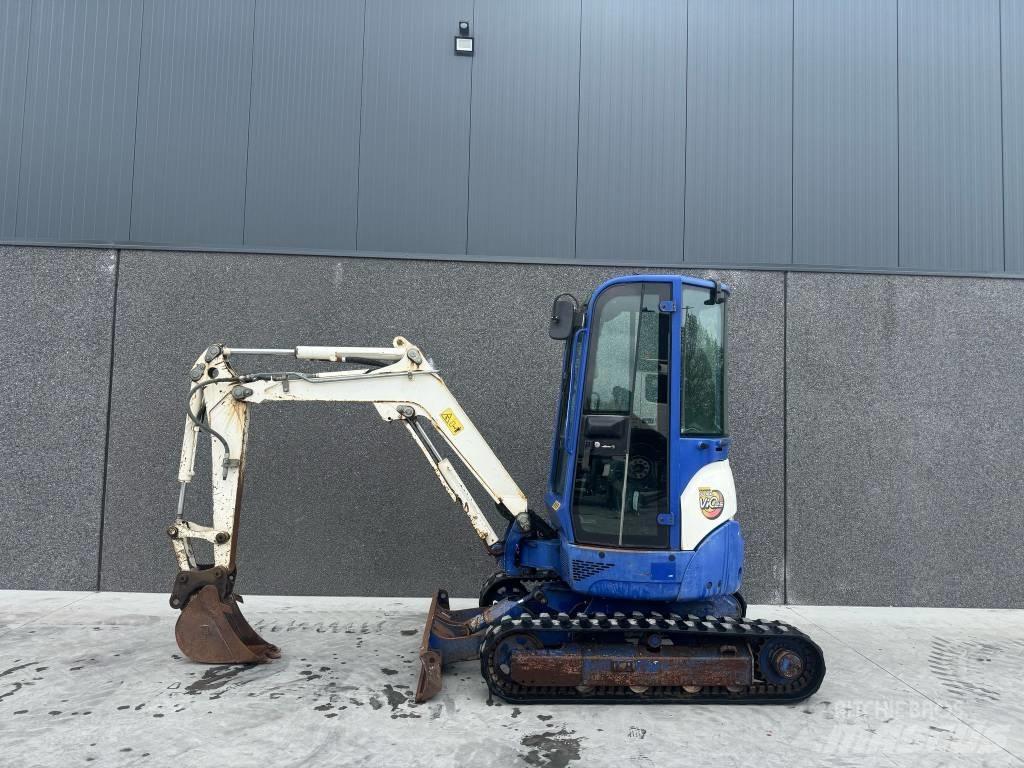 Yanmar Vio 25-4 小型挖掘机